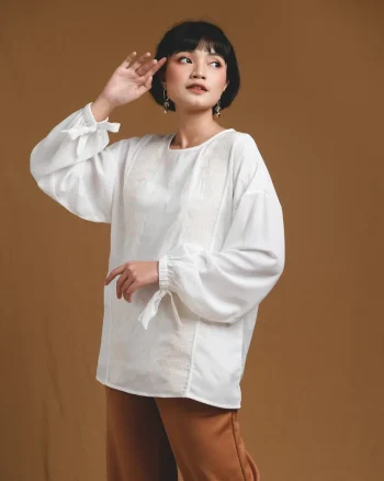 Baju Lengan Panjang Perempuan Galeca Longsleeve 1090 Broken White