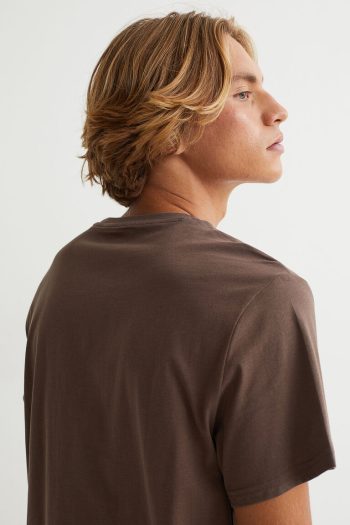 HM Kaos Pria Kerah Bundar Regular Fit BROWN