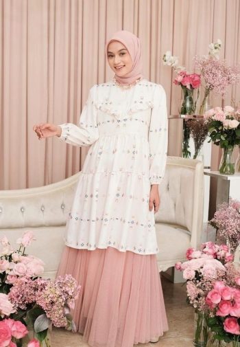 Vanila Hijab Baju Atasan Wanita Rumi Tunik WHITE