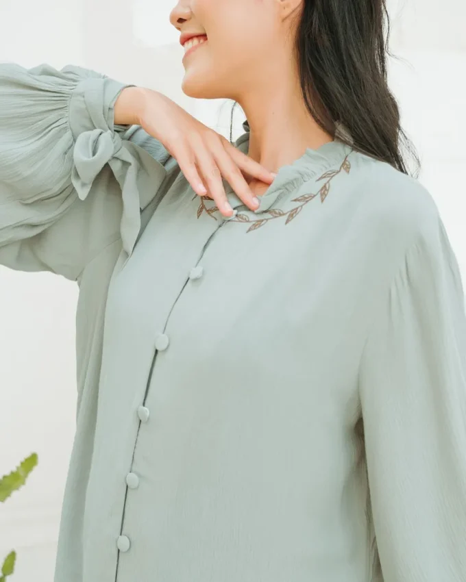 Selene Blouse Wanita Sage Green