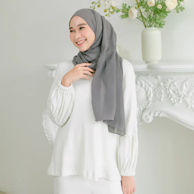 Lozy Nora Turtleneck White
