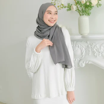 Lozy Nora Turtleneck White