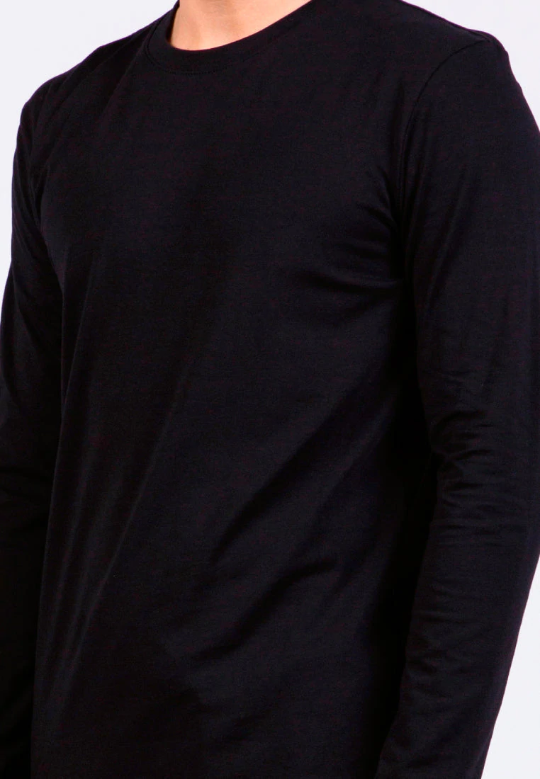 Kaos Lengan Panjang Pria Slim Fit Long Sleeve T-shirt Black