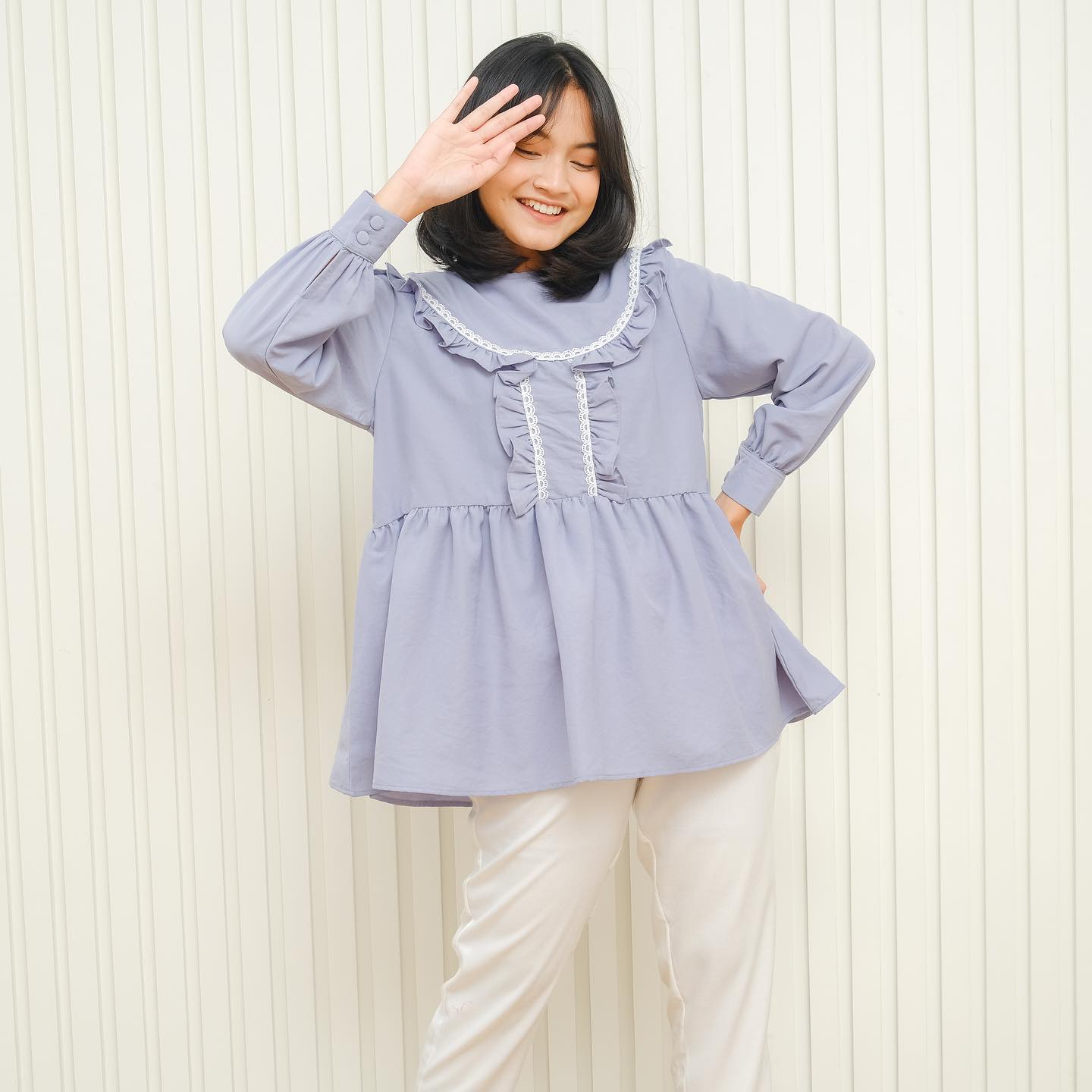 ZELLA BLOUSE