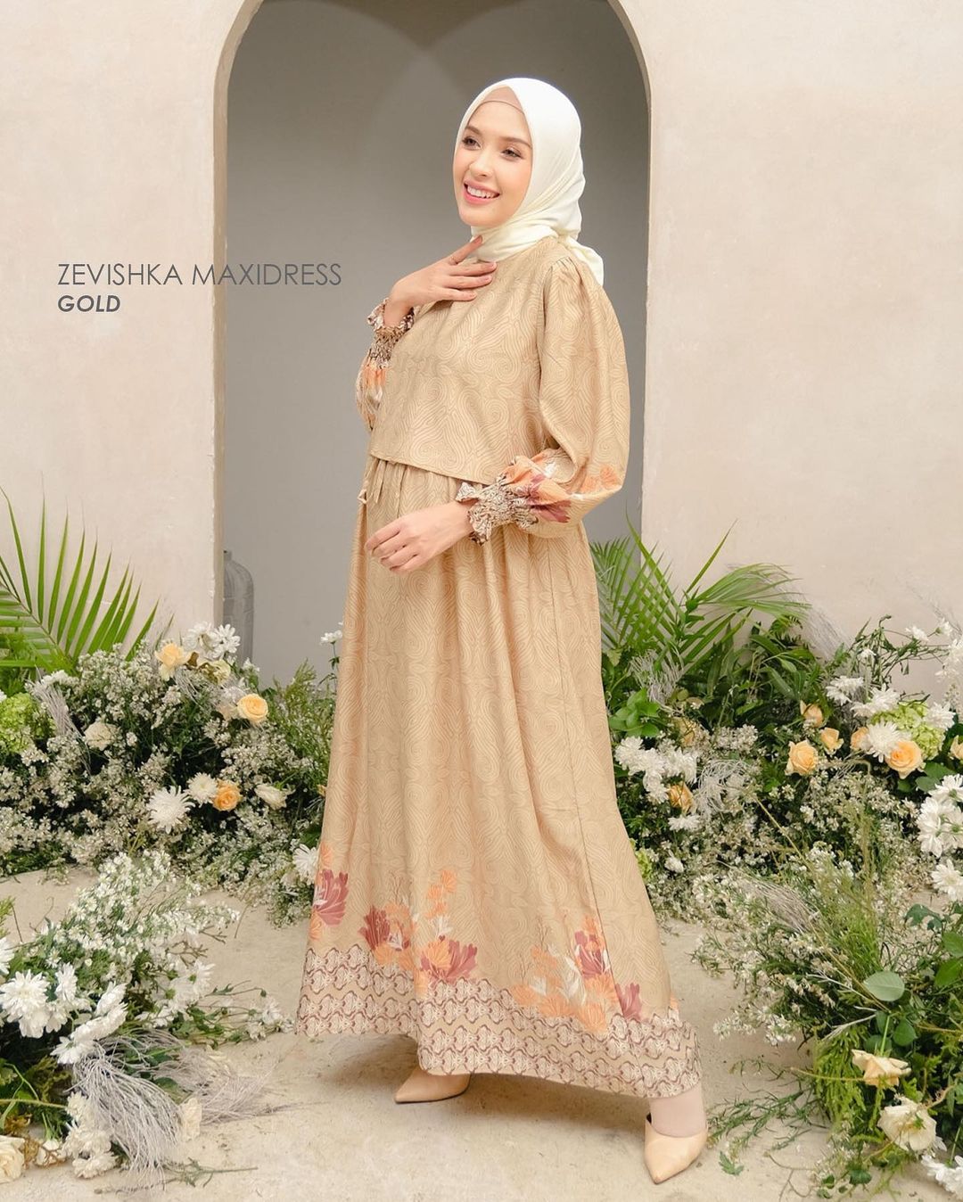 FORESTA FAMILY SERIES, GOLD SET