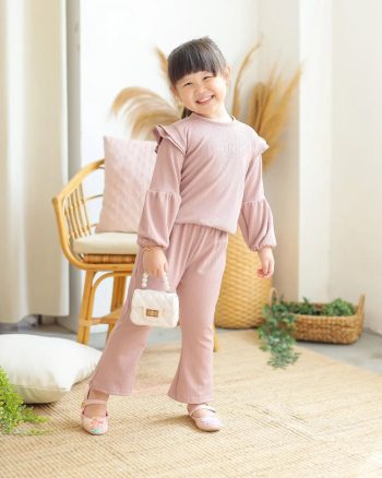 Fariha Setelan Anak Perempuan