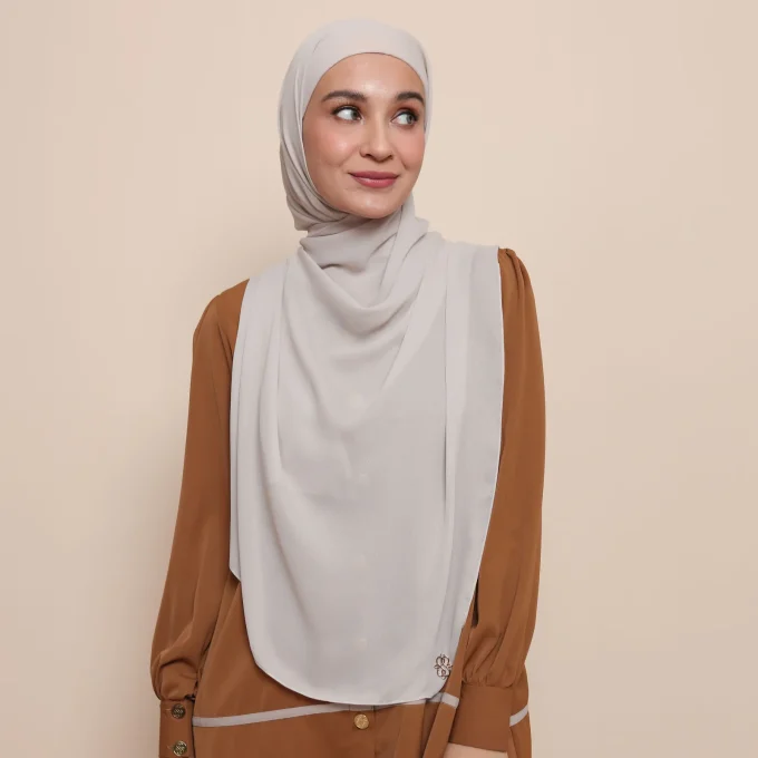 Shi by Shireen Zora Pashmina